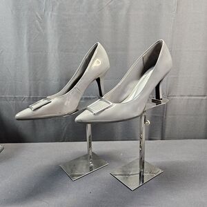 Comfort Plus by Predictions Gray Pointed Toe Pumps with Buckle – Women’s Size 9